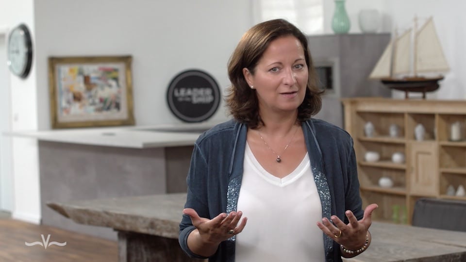 Wie Sie die Arroganz-Falle vermeiden können - Der Videoblog von Stefanie Voss