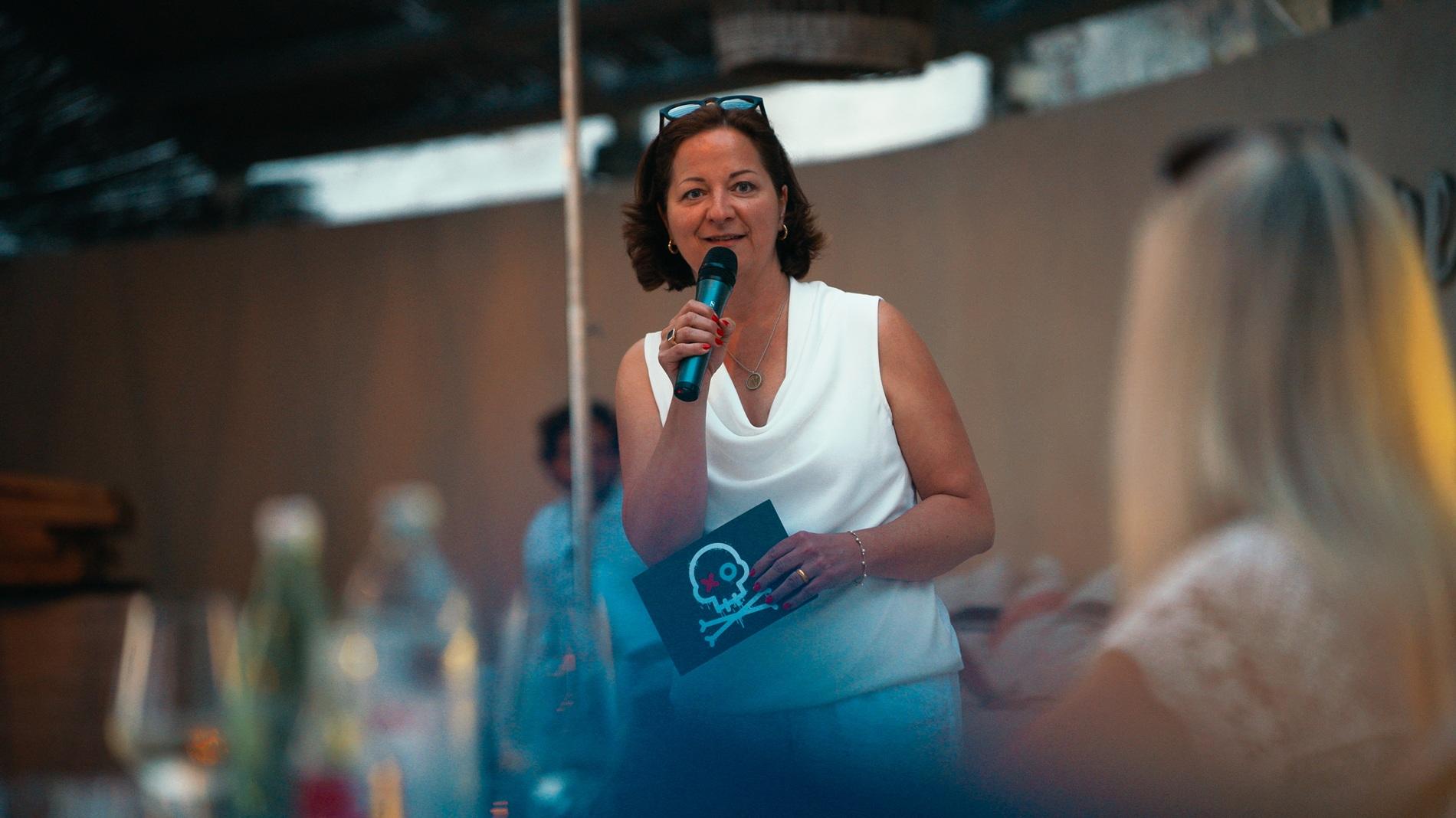 Stefanie Voss Keynote Team – nah am Publikum, direkter Dialog, echter Teamspirit auf Augenhöhe