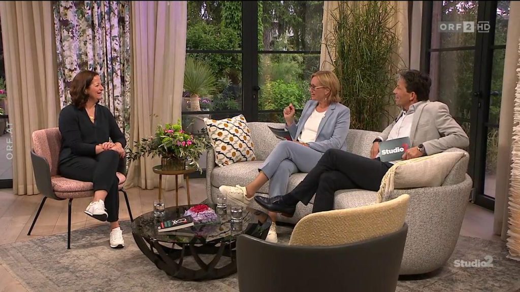 Stefanie Voss zu Gast im ORF Studio 2 – Interview über die Piratenstrategie, Wagemut und ihre Weltumsegelung
